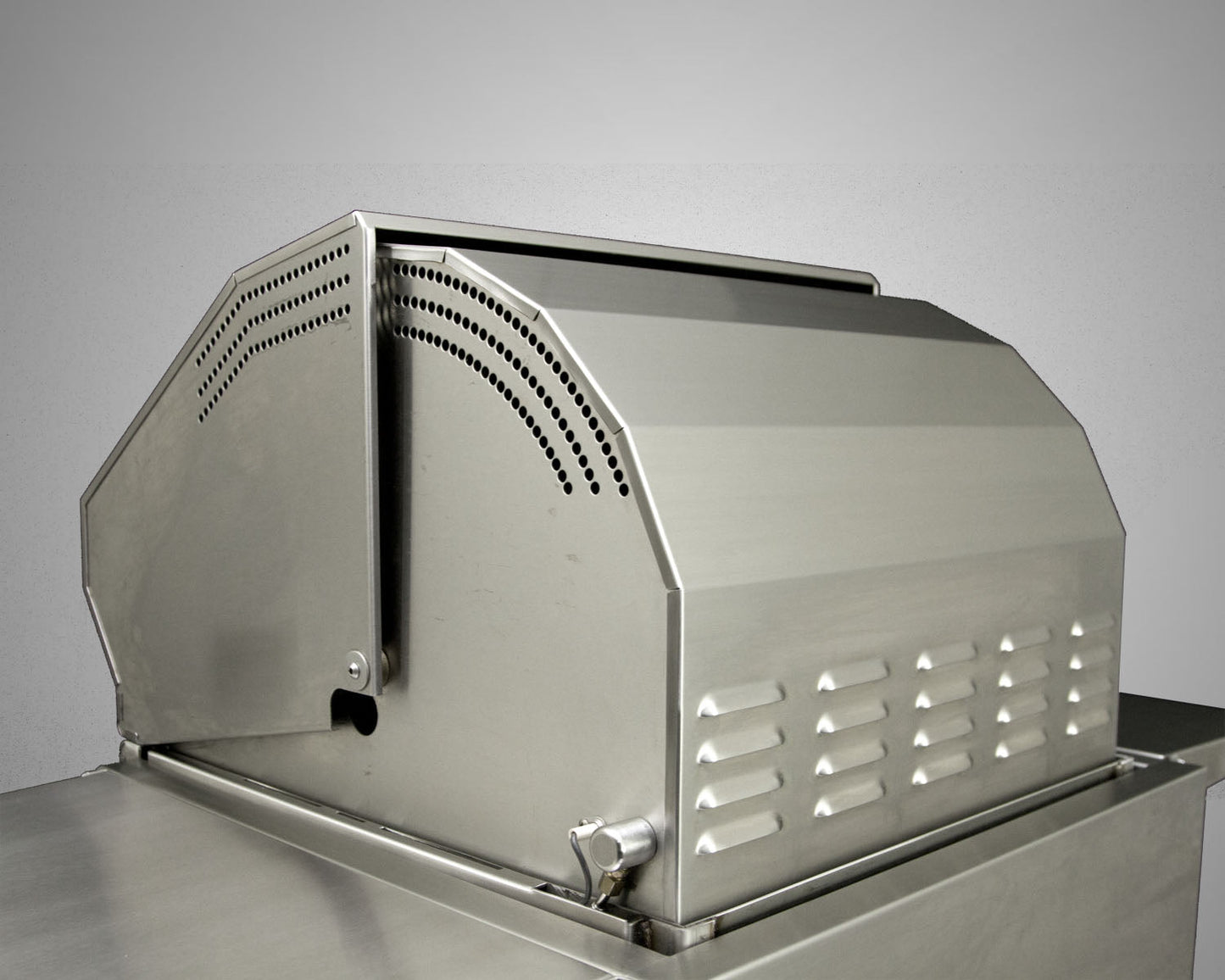 8 Burner Built-In Grill with Rotisserie